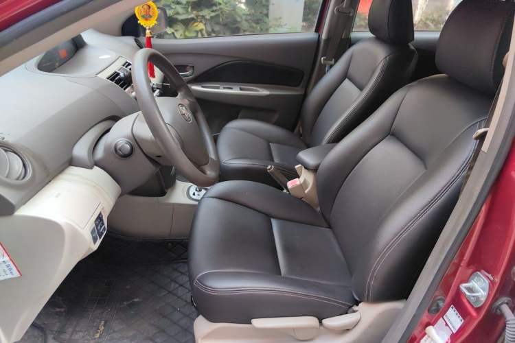 Used Toyota Vios 2011 1.6L GL-i Sunroof Version AT Left Front Seat