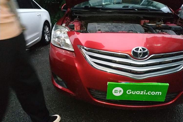 Used Toyota Vios 2011 1.6L GL-i Sunroof Version AT Right Front Headlight