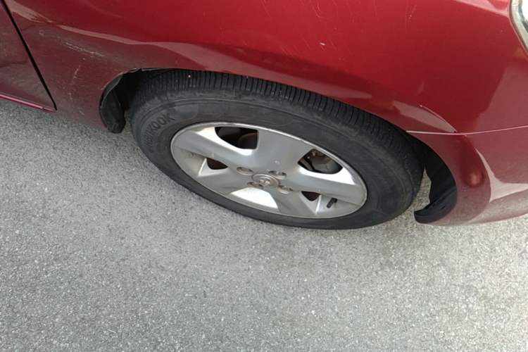 Used Toyota Vios 2011 1.6L GL-i Sunroof Version AT Right Front Wheel Hub