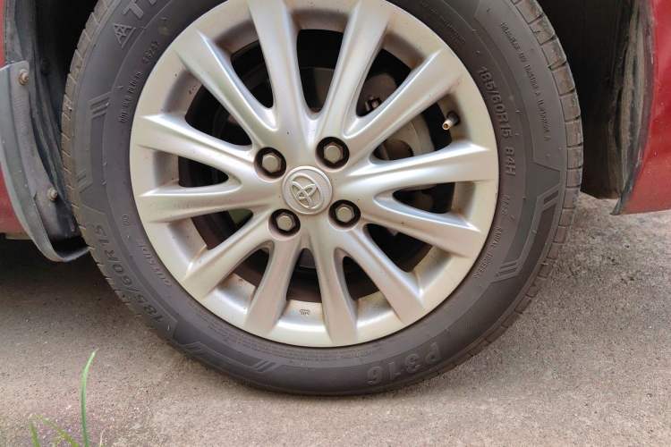 Used Toyota Vios 2011 1.6L GL-i Sunroof Version AT Right Front Wheel Hub
