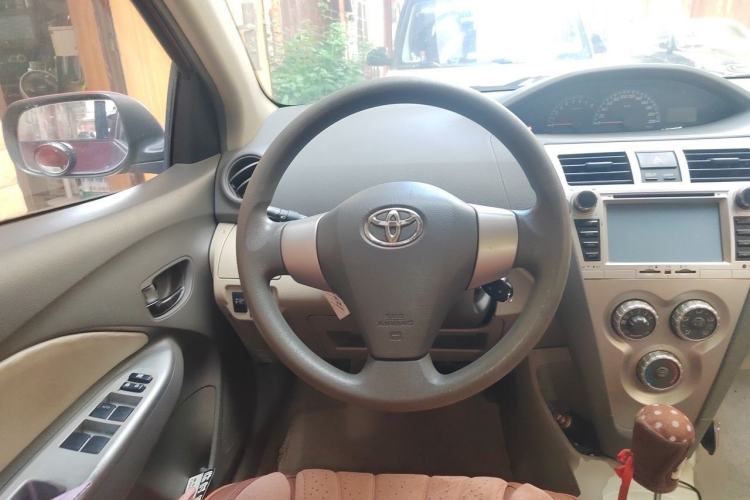 Used Toyota Vios 2011 1.6L GL-i Sunroof Version AT Steering Wheel