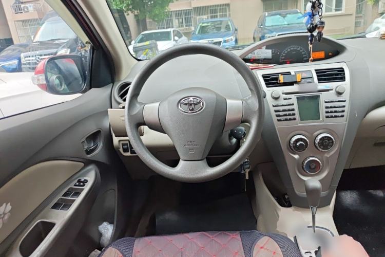 Used Toyota Vios 2011 1.6L GL-i Sunroof Version AT Steering Wheel