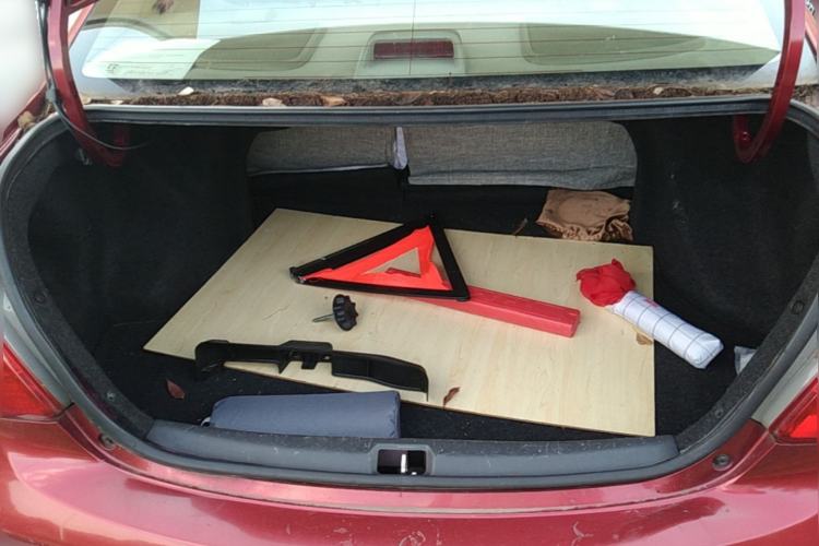 Used Toyota Vios 2011 1.6L GL-i Sunroof Version AT Trunk