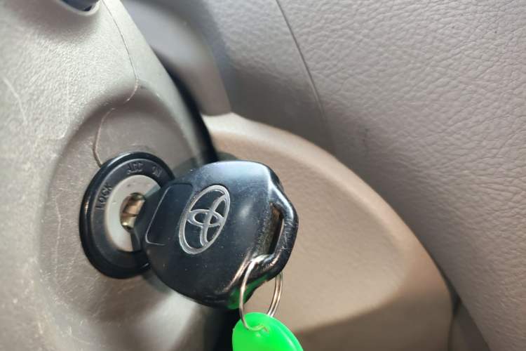 Used Toyota Vios 2011 1.6L GL-i Sunroof Version AT Vehicle Key