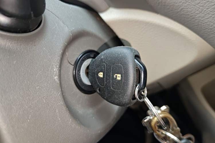 Used Toyota Vios 2011 1.6L GL-i Sunroof Version AT Vehicle Key