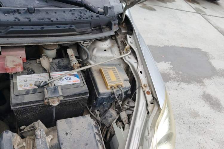 Used Toyota Vios 2011 1.6L GL-i Sunroof Version AT Engine Bay Left