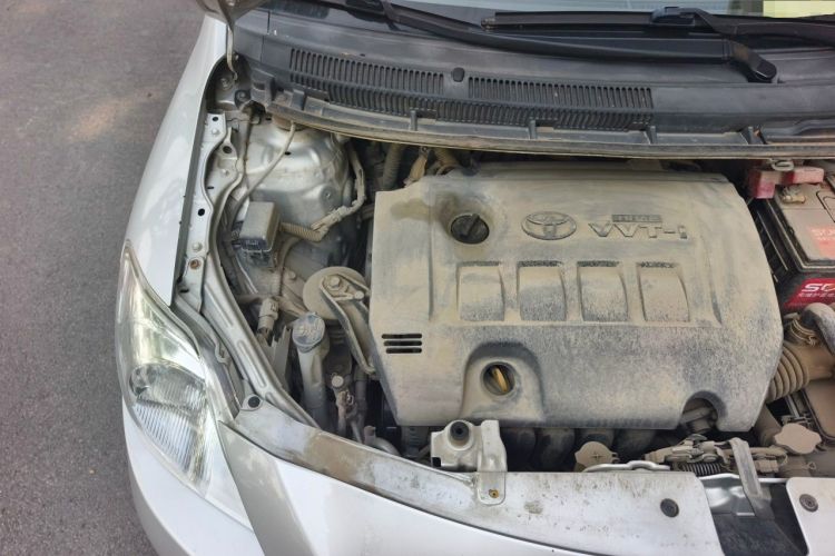 Used Toyota Vios 2011 1.6L GL-i Sunroof Edition MT Engine Bay Right