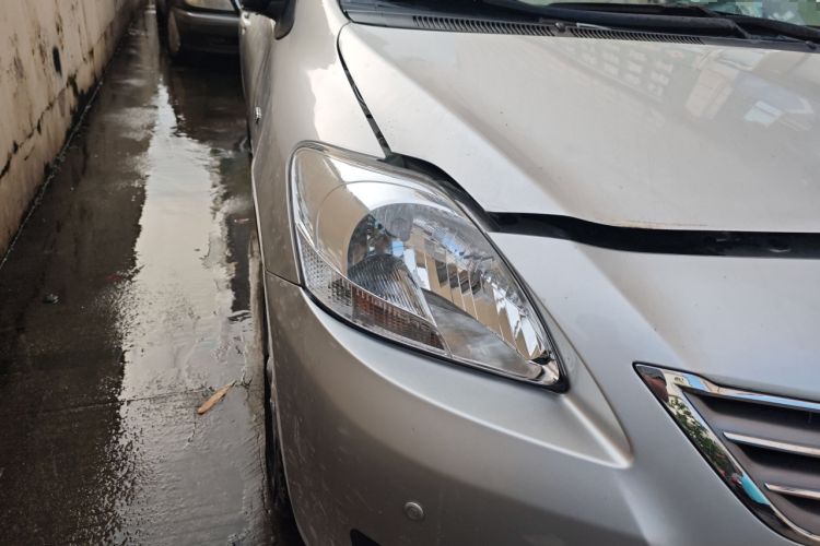 Used Toyota Vios 2011 1.6L GL-i Sunroof Version AT Exterior 6
