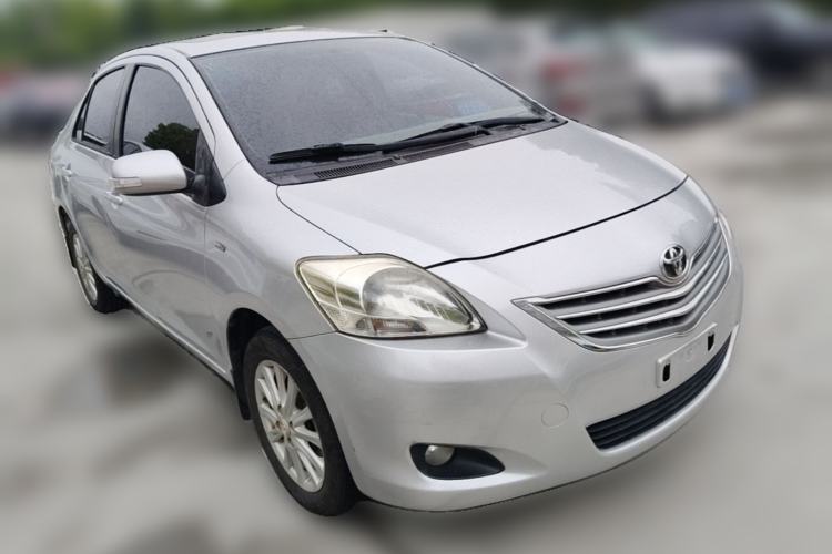 Used Toyota Vios 2011 1.6L GL-i Sunroof Version AT Front Right 45 Deg