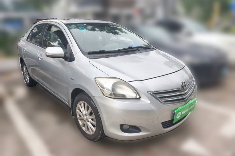 Used Toyota Vios 2011 1.6L GL-i Sunroof Version AT Front Right 45 Deg