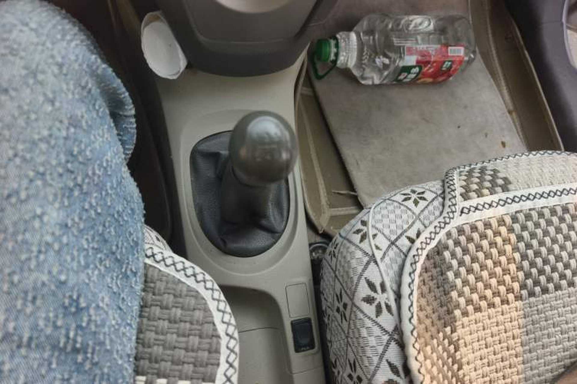 Used Toyota Vios 2011 1.6L GL-i Sunroof Edition MT Gear Lever