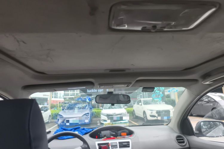 Used Toyota Vios 2011 1.6L GL-i Sunroof Version AT Headliner