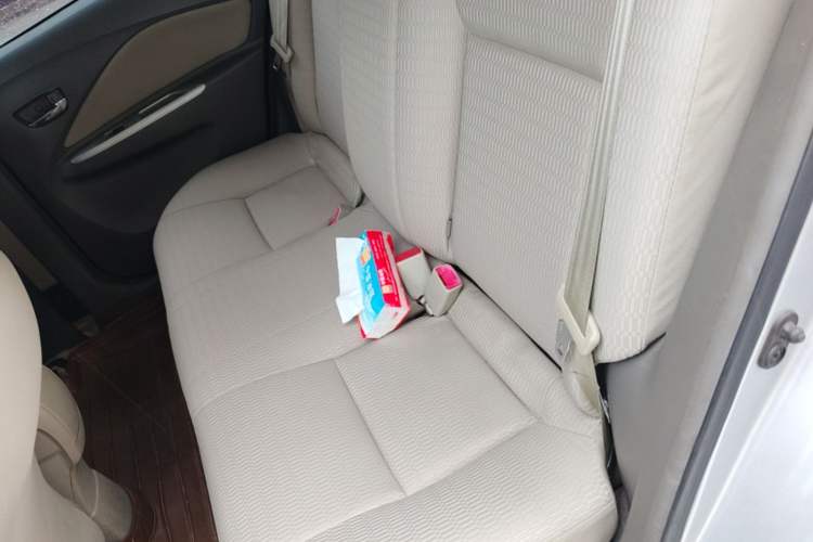 Used Toyota Vios 2011 1.6L GL-i Sunroof Version AT Left Rear Seat