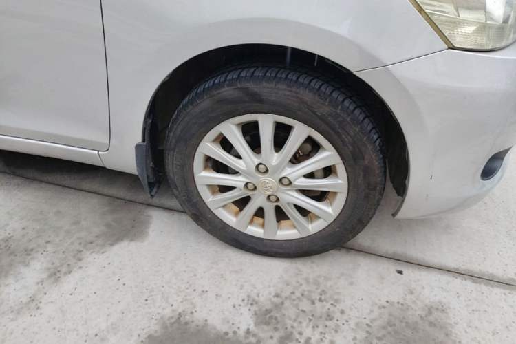 Used Toyota Vios 2011 1.6L GL-i Sunroof Version AT Right Front Wheel Hub