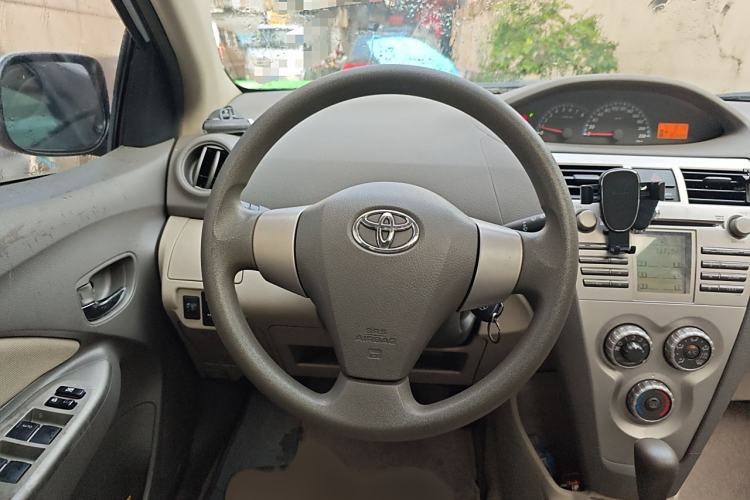 Used Toyota Vios 2011 1.6L GL-i Sunroof Version AT Steering Wheel