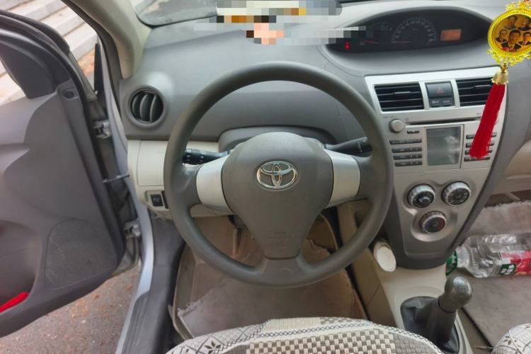 Used Toyota Vios 2011 1.6L GL-i Sunroof Edition MT Steering Wheel