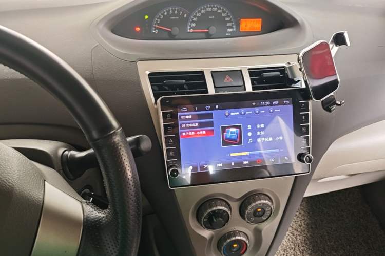Used Toyota Vios 2011 1.6L GL-i Sunroof Version AT Audio And AC Panel