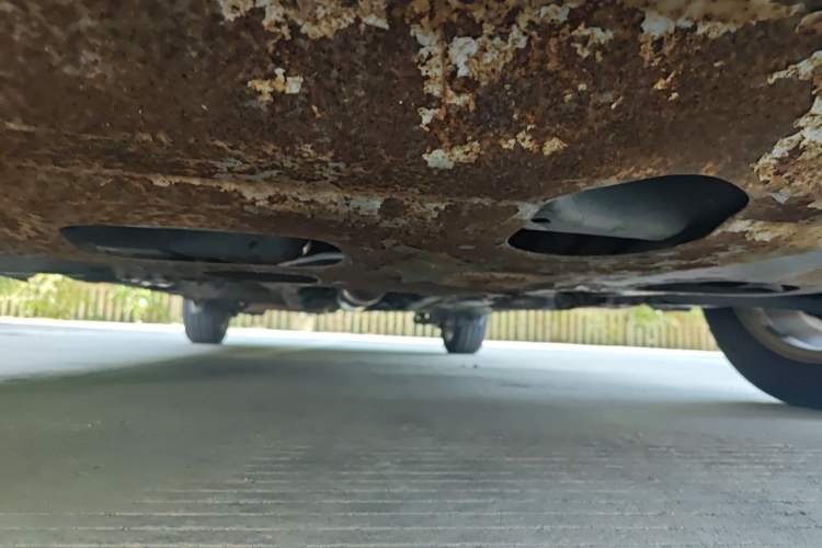 Used Toyota Vios 2011 1.6L GL-i Sunroof Version AT Chassis Front