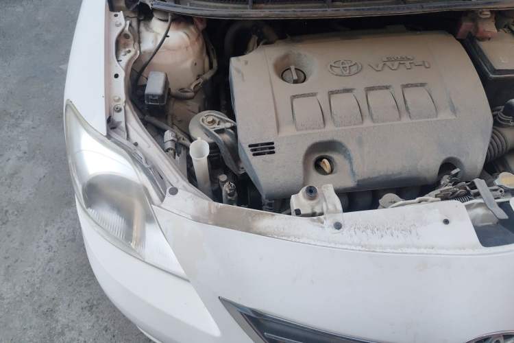 Used Toyota Vios 2011 1.6L GL-i Sunroof Version AT Engine Bay Right