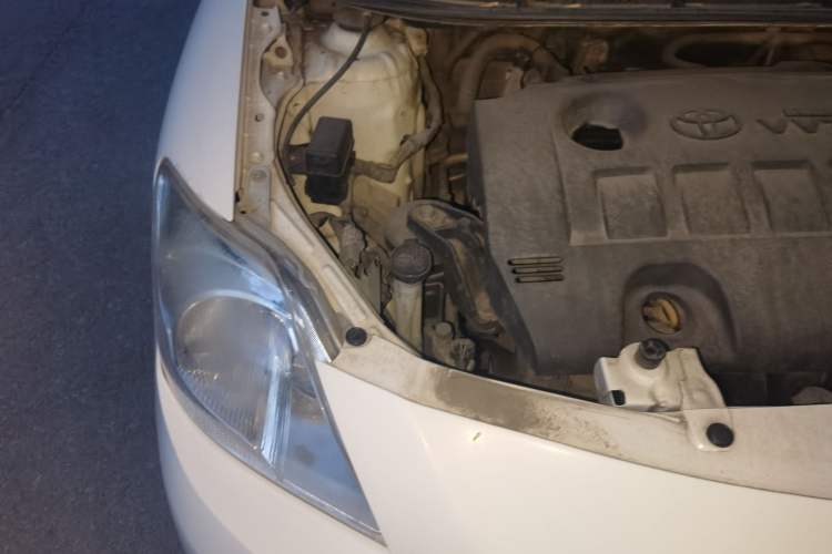 Used Toyota Vios 2011 1.6L GL-i Sunroof Version AT Engine Bay Right