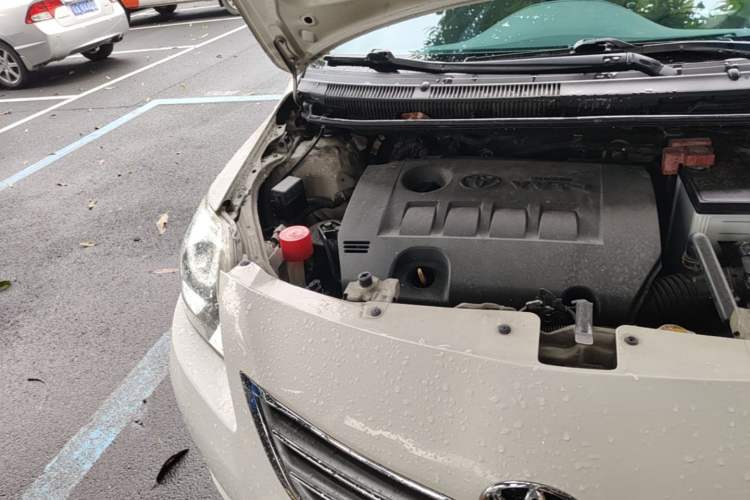 Used Toyota Vios 2011 1.6L GL-i Sunroof Version AT Engine Bay Right