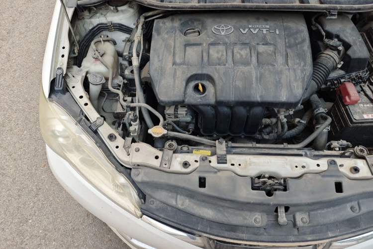 Used Toyota Vios  Engine Bay Right
