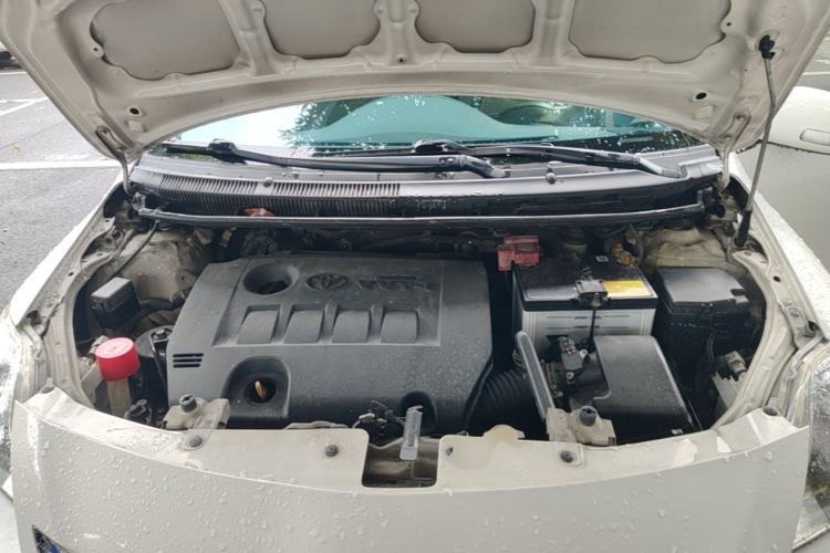 Used Toyota Vios 2011 1.6L GL-i Sunroof Version AT Engine Bay