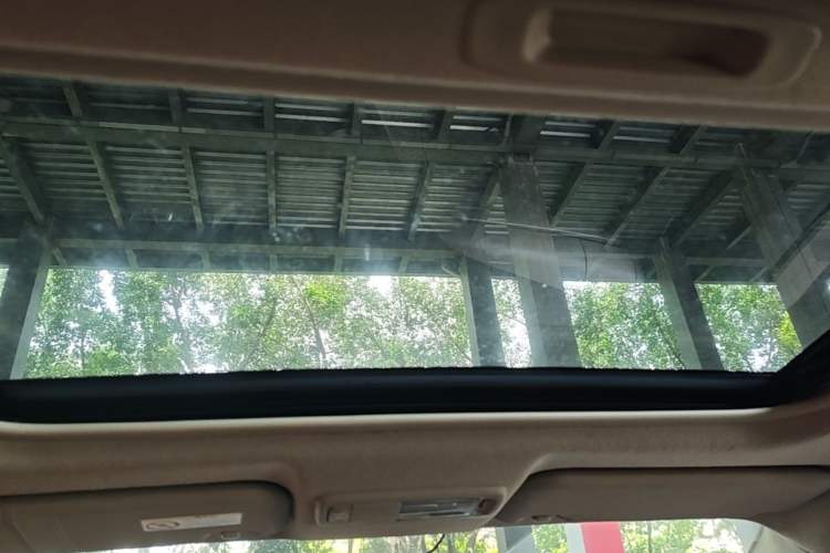 Used Toyota Vios 2011 1.6L GL-i Sunroof Version AT Headliner