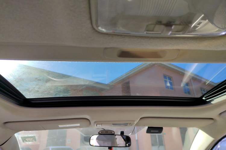 Used Toyota Vios 2011 1.6L GL-i Sunroof Version AT Headliner