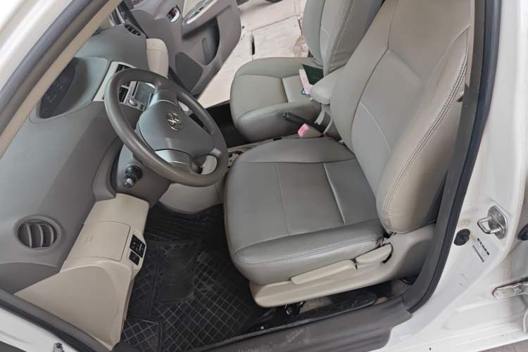 Used Toyota Vios 2011 1.6L GL-i Sunroof Version AT Left Front Seat