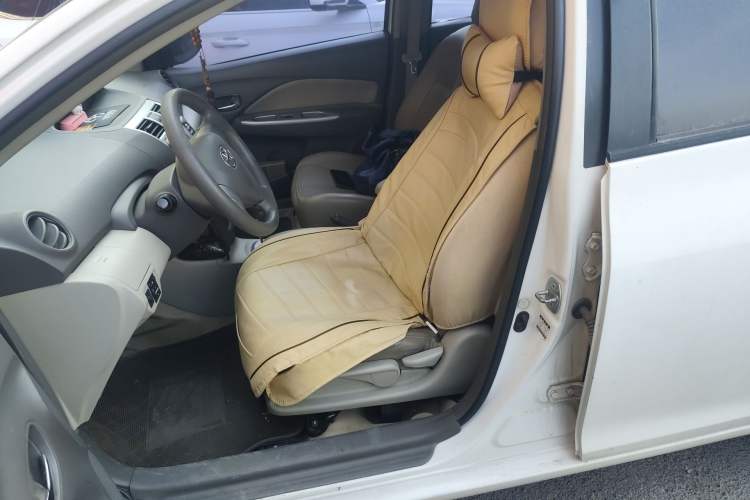 Used Toyota Vios 2011 1.6L GL-i Sunroof Version AT Left Front Seat