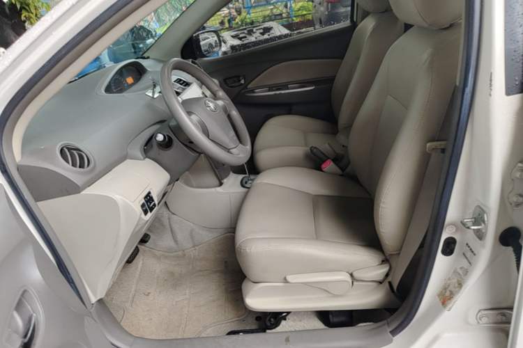 Used Toyota Vios 2011 1.6L GL-i Sunroof Version AT Left Front Seat