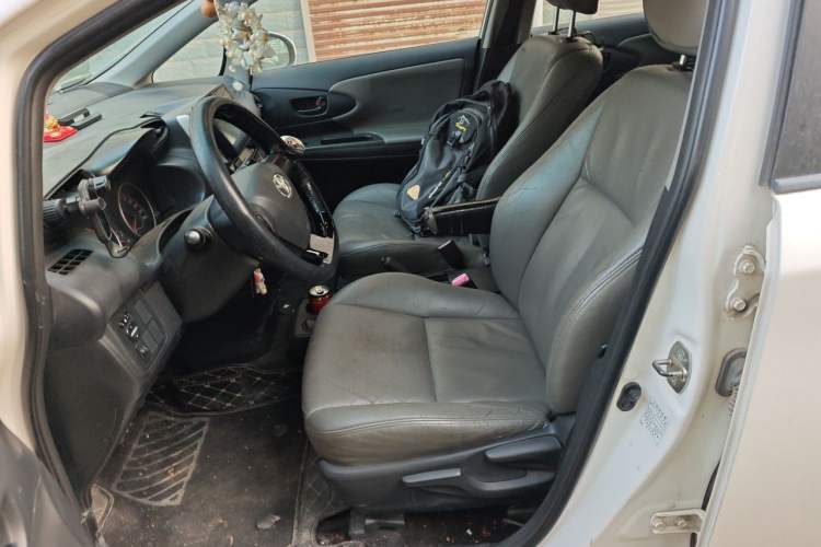 Used Toyota Vios  Left Front Seat