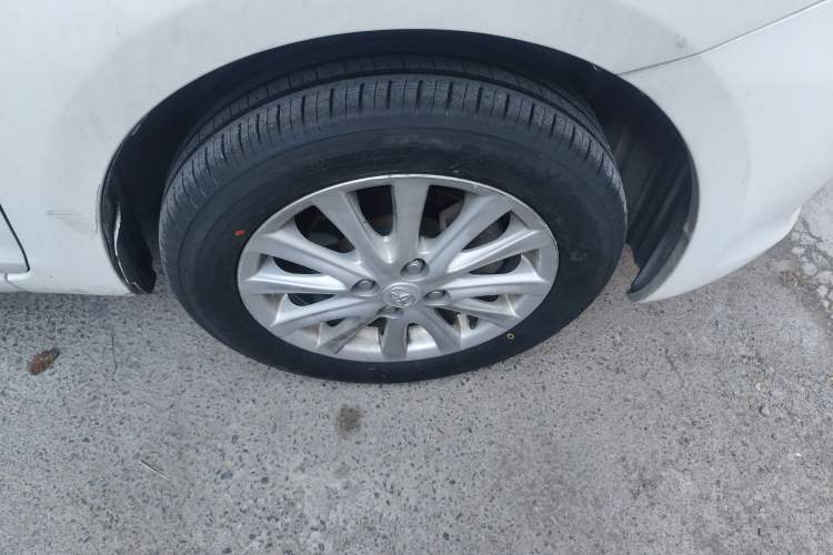 Used Toyota Vios 2011 1.6L GL-i Sunroof Version AT Right Front Wheel Hub