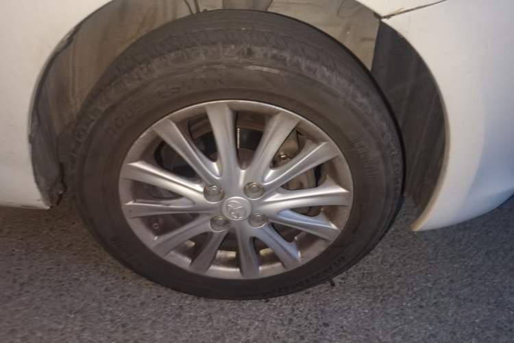 Used Toyota Vios 2011 1.6L GL-i Sunroof Version AT Right Front Wheel Hub