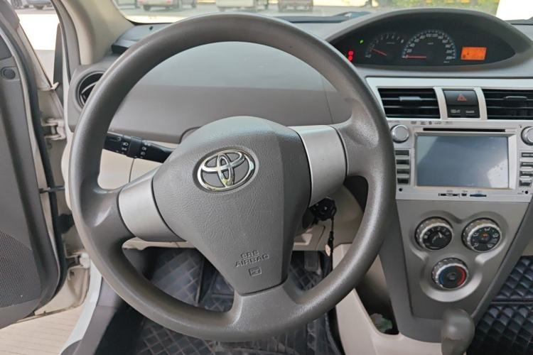 Used Toyota Vios 2011 1.6L GL-i Sunroof Version AT Steering Wheel