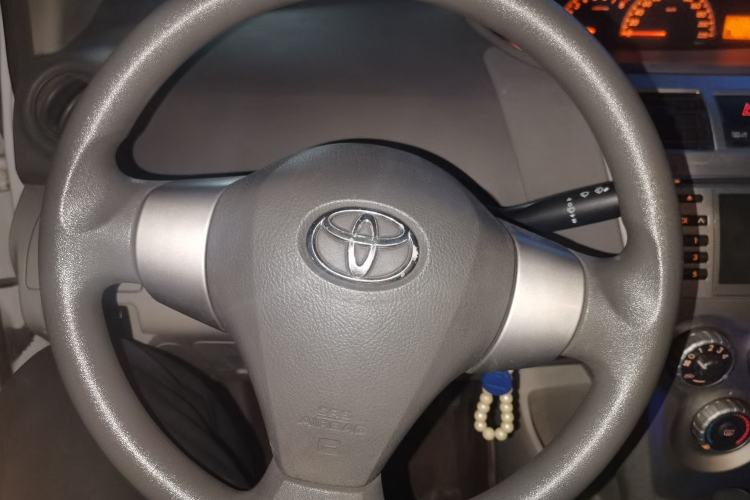 Used Toyota Vios 2011 1.6L GL-i Sunroof Version AT Steering Wheel