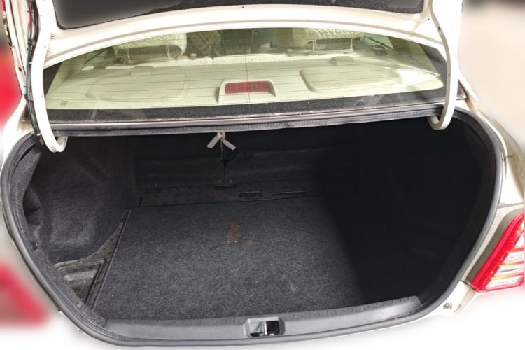 Used Toyota Vios 2011 1.6L GL-i Sunroof Version AT Trunk