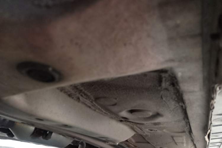 Used Toyota Vios 2013 Special Edition 1.6L GL-i Model with Sunroof Automatic Transmission Chassis Front Left