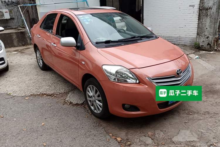 Used Toyota Vios 2013 Special Edition 1.6L GL-i Model with Sunroof Automatic Transmission Front Right 45 Deg