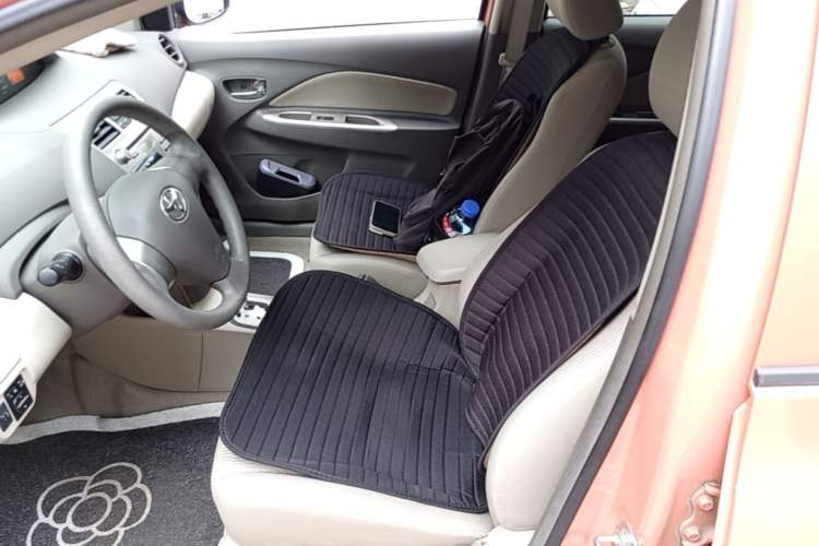 Used Toyota Vios 2013 Special Edition 1.6L GL-i Model with Sunroof Automatic Transmission Left Front Seat