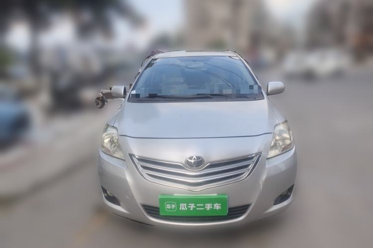 Used Toyota Vios 2013 Special Edition 1.6L GL-i Model with Sunroof Manual Transmission Front