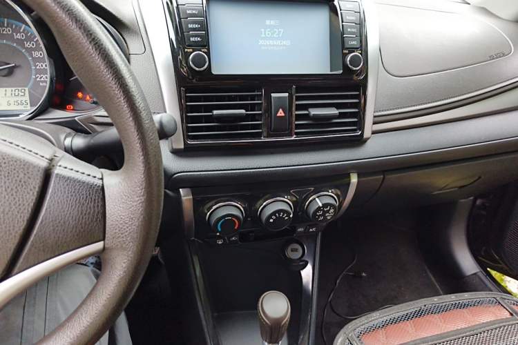 Used Toyota Vios 2014 1.5L Automatic Smart Edition Audio And AC Panel
