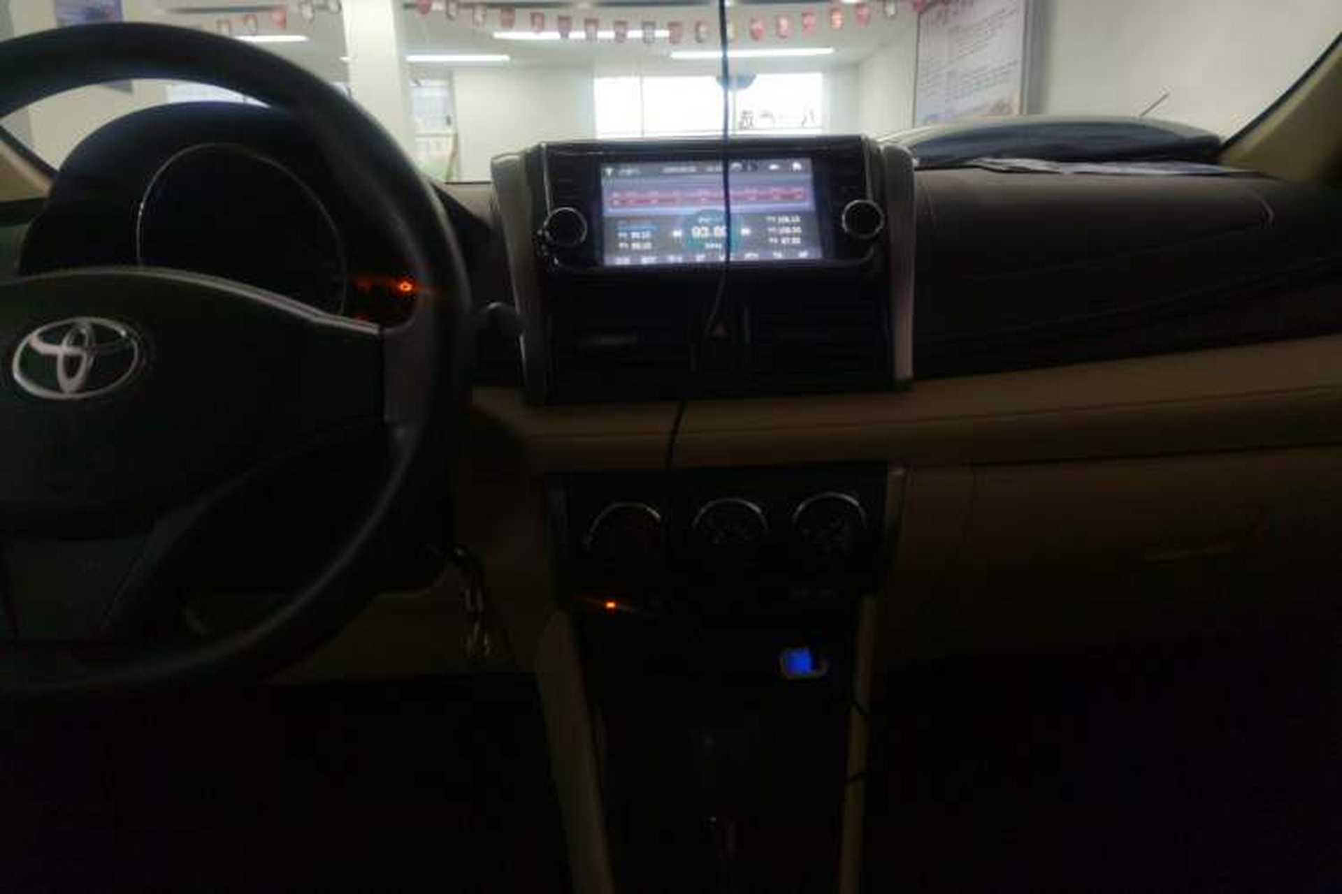 Used Toyota Vios 2014 1.5L Automatic ZhiZhen Edition Audio And AC Panel