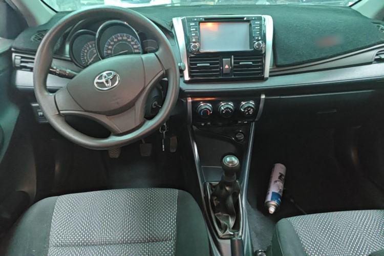 Used Toyota Vios 2014 1.5L Manual ZhiZhen Edition Center Console