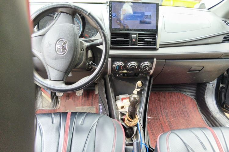 Used Toyota Vios 2014 1.5L Manual ZhiZhen Edition Center Console