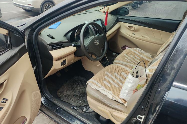 Used Toyota Vios 2014 1.5L Manual ZhiZhen Edition Driver Seat