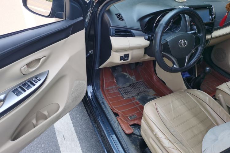 Used Toyota Vios 2014 1.5L Manual ZhiShang Edition Driver Seat
