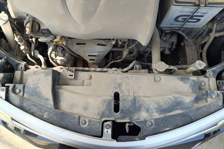 Used Toyota Vios 2014 1.3L Manual Xiang Edition Engine Bay