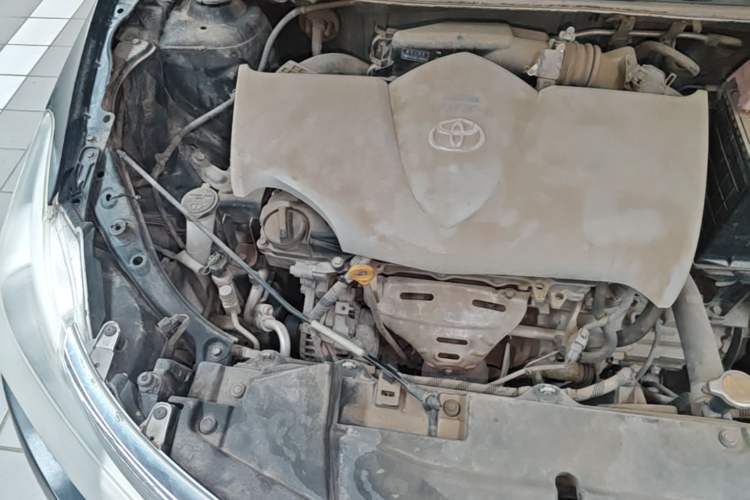 Used Toyota Vios 2014 1.5L Manual ZhiZhen Edition Engine Bay Right
